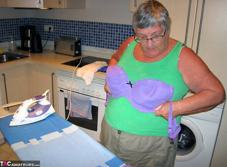 TAC Amateurs xxx picture collection featuring Grandma Libby xxx gallery 269017