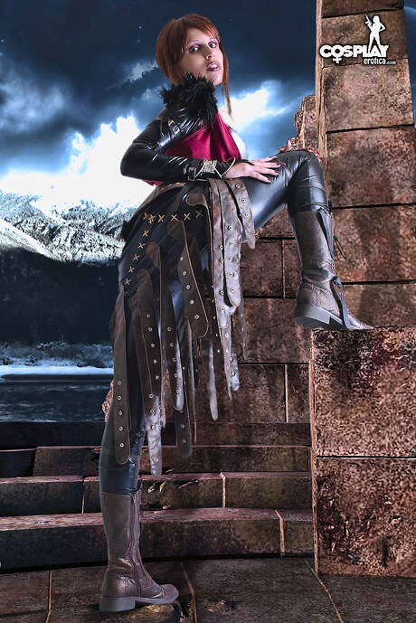 Cosplay Erotica pleased to share with you a free photo gallery with Analia has a nice form