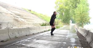 Got 2 Pee offers a free pic gallery with Victoria Daniels in golden shower action