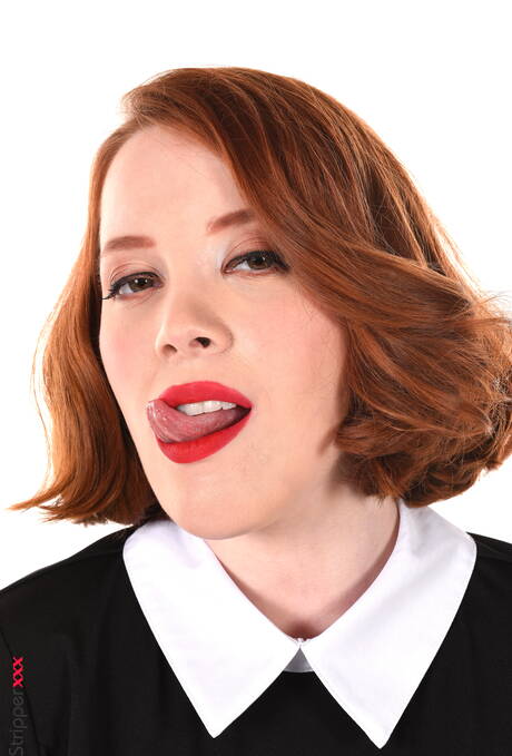 Istripper invites you to browse their free pics with Lottie Magne xxx gallery 180393